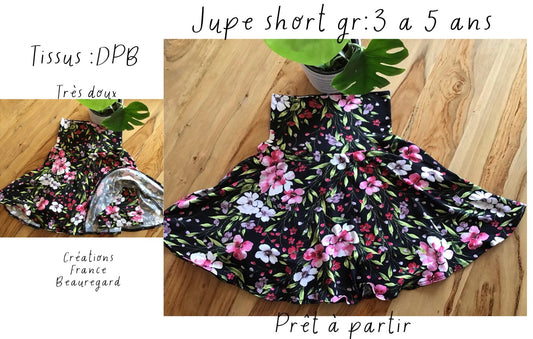 Jupe short  les fleurs gr:3 à 6ans prêt à partir