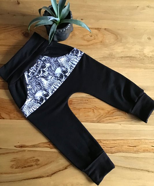 Harem pants with kangaroo pocket gr: 6 to 36 months