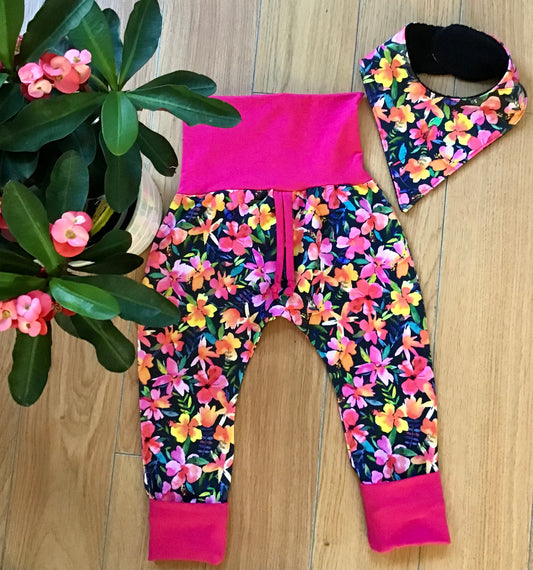 Harem pants and Bandana hibiscus gr: 6 to 36 months